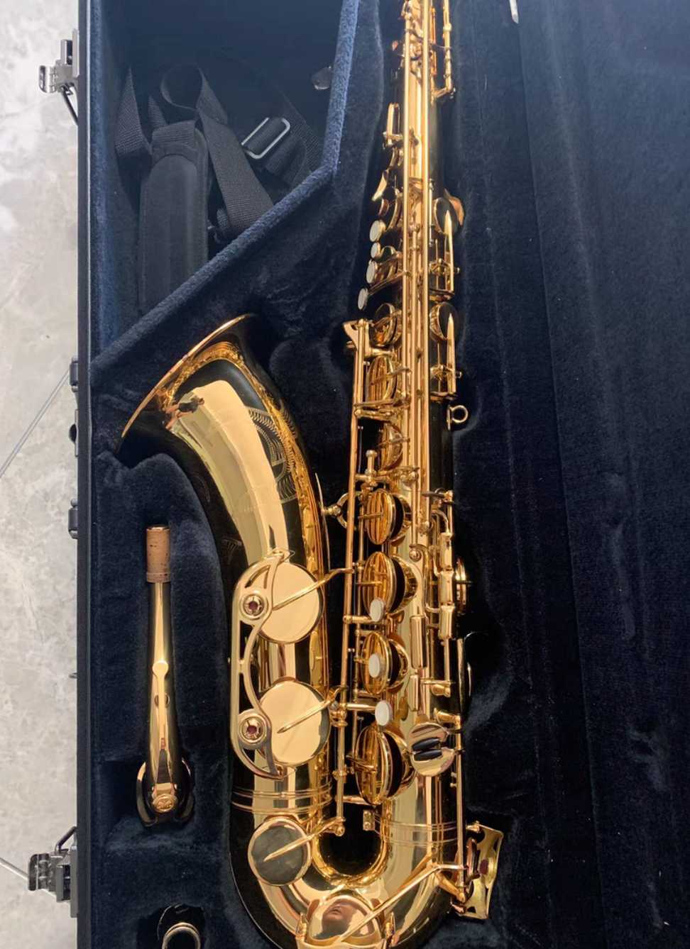 Tanie Saksofon tenorowy BB Japonia 62 - oryginalny, złoty lakierow…